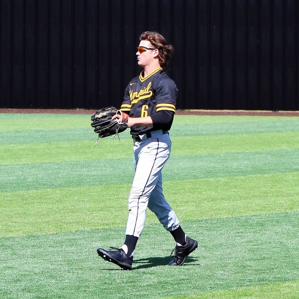 Meet your Posher, Tanner